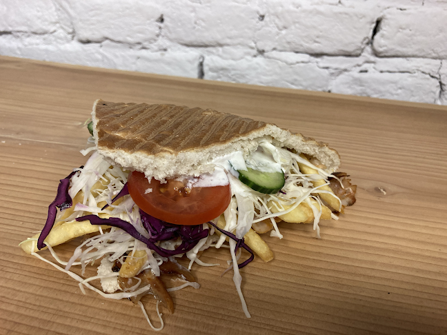 Comentarii opinii despre Kebab King Dávid