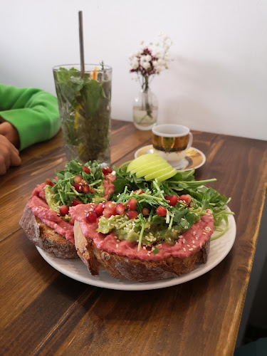 Panenská kaviareň - Gastronómia a pohostinstvo