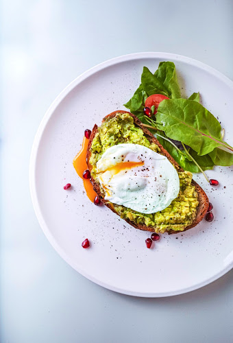 Hviezdoslavovo námestie 170/13, 811 02 Bratislava