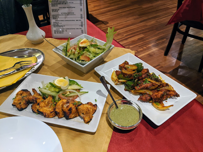 Nivara Indian Restaurant - Gastronómia a pohostinstvo