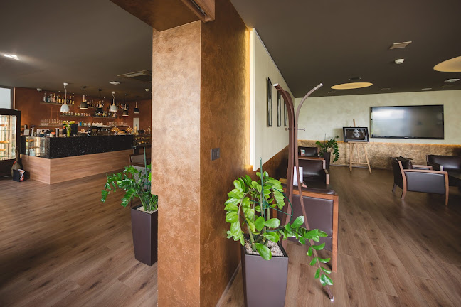 Kafé LAMPY culture & club & coffee - Gastronómia a pohostinstvo