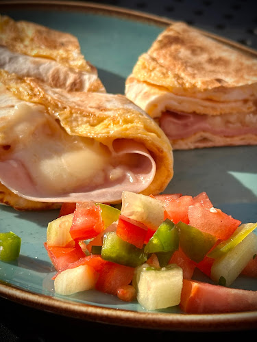 Comentarii opinii despre Barbus cafe & snack