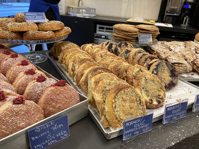 Comentarii opinii despre Oli’s pekárenské bistro