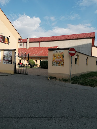 Opinii despre JAZZ & ROCK PUB în Brezno - Gastronómia a pohostinstvo