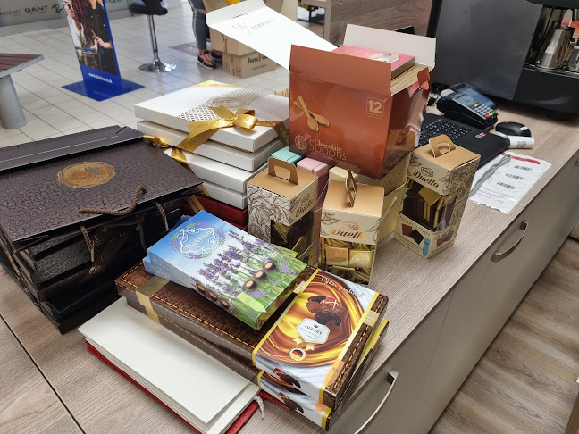 HM Tesco Extra, Zvolenská cesta 6465/8, 974 05 Banská Bystrica