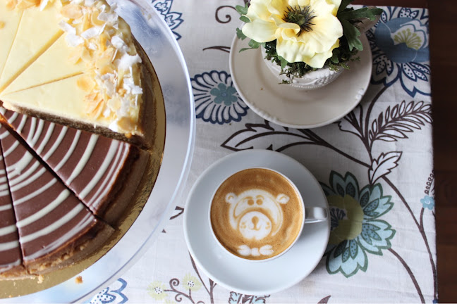 Antikvariát Kaviareň - Gastronómia a pohostinstvo