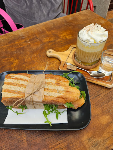 ZUAMI CAFFE - Gastronómia a pohostinstvo