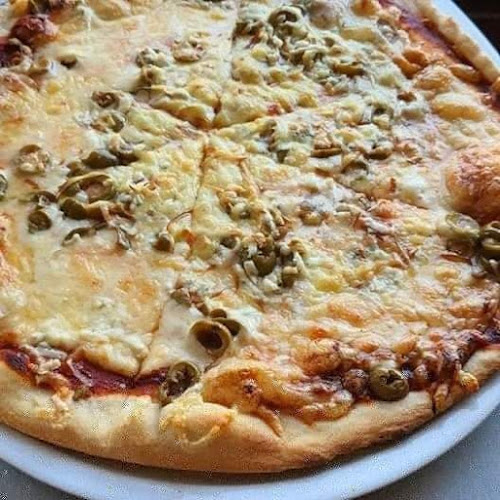 Pizza & caffe bar pod Gaštanom - Tvrdošovce