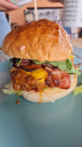 Riders Burgers & Grill - Gastronómia a pohostinstvo