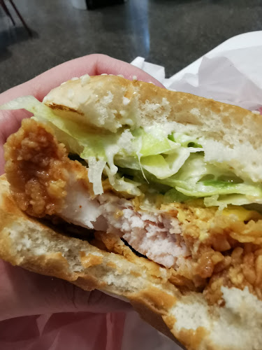 Bory Mall, Lamač 6780, 841 03 Bratislava