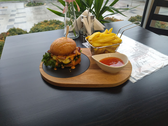 City restaurant - Gastronómia a pohostinstvo