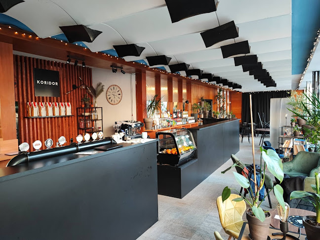 Opinii despre KORIDOR în Považská Bystrica - Gastronómia a pohostinstvo