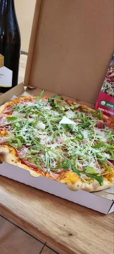 Pizza & Burger Gustosa - Gastronómia a pohostinstvo