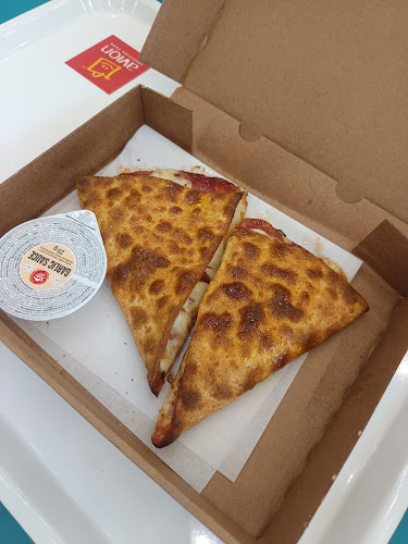 Comentarii opinii despre Pizza Hut Bratislava Avion