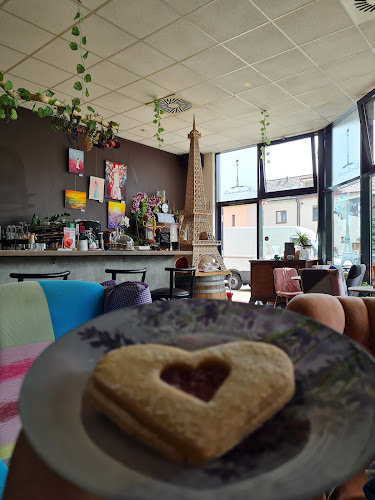 Montmartre Café Gallery - Gastronómia a pohostinstvo