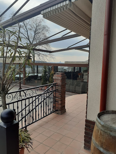 Reštaurácia a Penzión Modrá Ryba