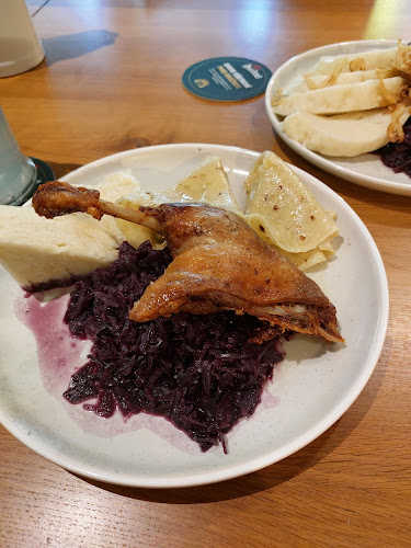 Opinii despre Malacká Plzeňka în Malacky - Gastronómia a pohostinstvo