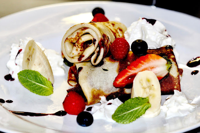 Zoraya Restaurant & Caffé