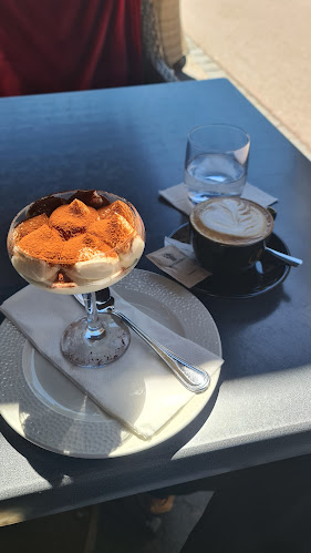 Opinii despre Slávia în Staré Mesto - Gastronómia a pohostinstvo