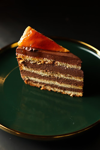 Hlavné námestie 355/4, 811 01 Staré Mesto