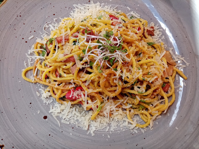 Opinii despre Frais restaurant, coctails, vine în Banská Bystrica - Gastronómia a pohostinstvo