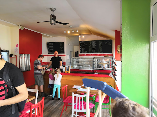 Comentarii opinii despre Pizza Pazzo & Fresh Salads