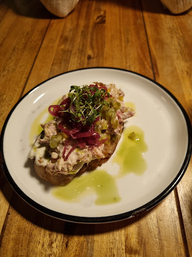 Opinii despre Gatto Matto Rusovce în Rusovce - Gastronómia a pohostinstvo