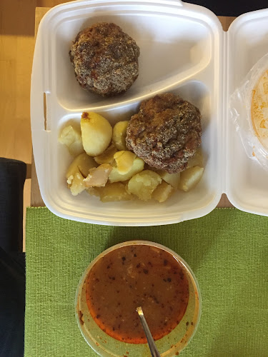 Opinii despre Lahôdky Pod Terasou în Dúbravka - Gastronómia a pohostinstvo