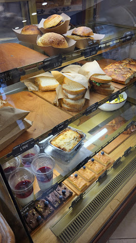 Opinii despre Pekáreň Vrzukáč în Trnava - Gastronómia a pohostinstvo