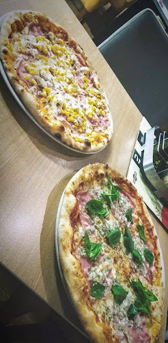 Comentarii opinii despre La Cultura