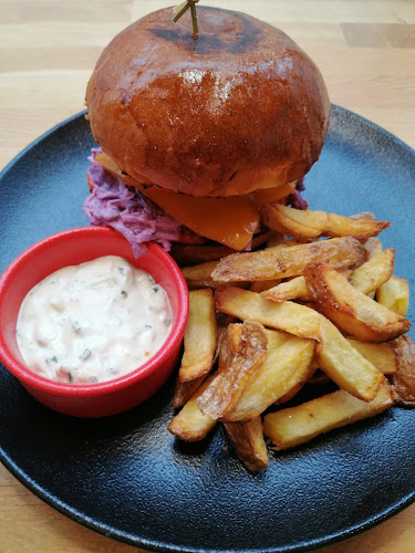 Reštaurácia NAROHU