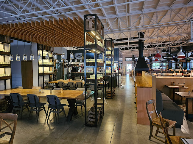 Opinii despre Plnofúz în Bratislava - Gastronómia a pohostinstvo