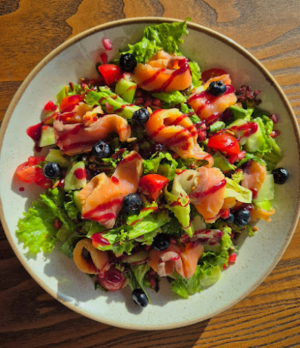 Comentarii opinii despre Savage Bistro Bar & Restaurant