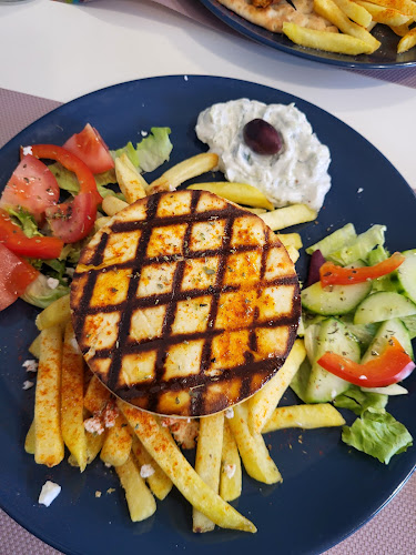 ZEUS GREEK STREET FOOD - Gastronómia a pohostinstvo