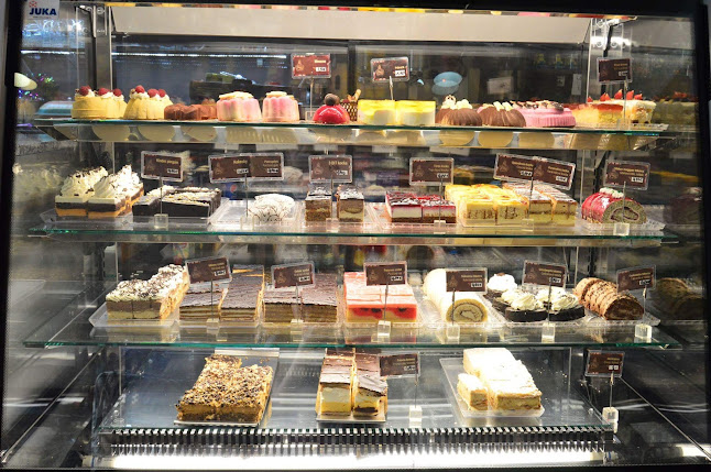 Opinii despre Patio cukráreň în Kolárovo - Gastronómia a pohostinstvo