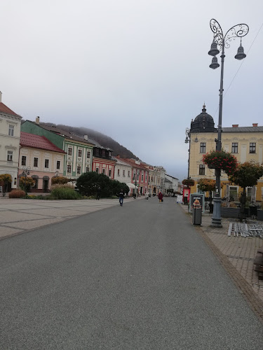 Námestie SNP 10/10, 974 01 Banská Bystrica