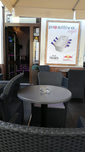 Comentarii opinii despre Positivo Café