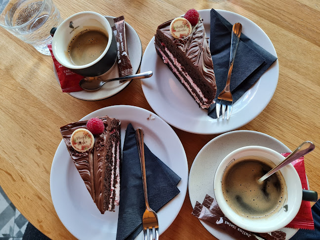 Opinii despre La Crema în Ružinov - Gastronómia a pohostinstvo