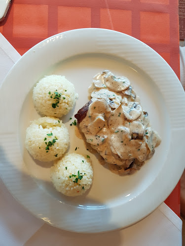 Opinii despre Romantica în Staré Mesto - Gastronómia a pohostinstvo