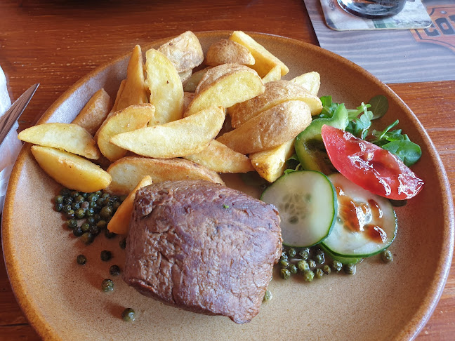 Country Saloon Belá - Restaurant - Belá