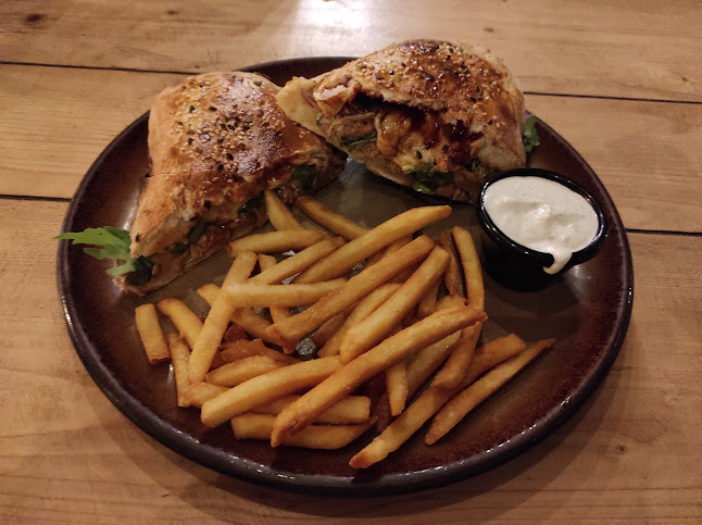 Pivárska Bašta Rmut - Gastronómia a pohostinstvo