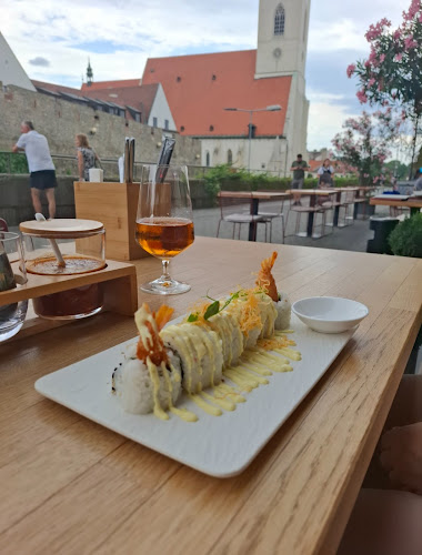 Opinii despre Jasmin în Bratislava - Gastronómia a pohostinstvo