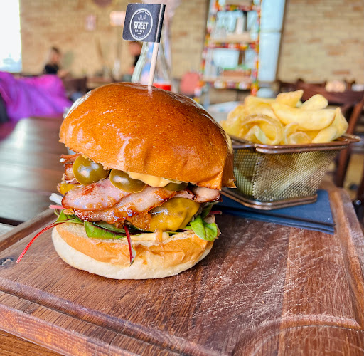 Opinii despre STREET FOODIE Banská Bystrica în Banská Bystrica - Gastronómia a pohostinstvo