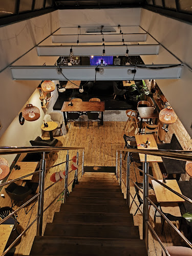 Mierové námestie 34, 911 01 Trenčín