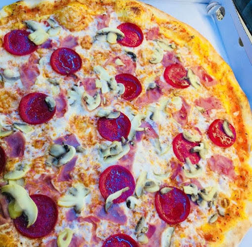 Opinii despre Pizza Kebab Mia în Topoľníky - Gastronómia a pohostinstvo