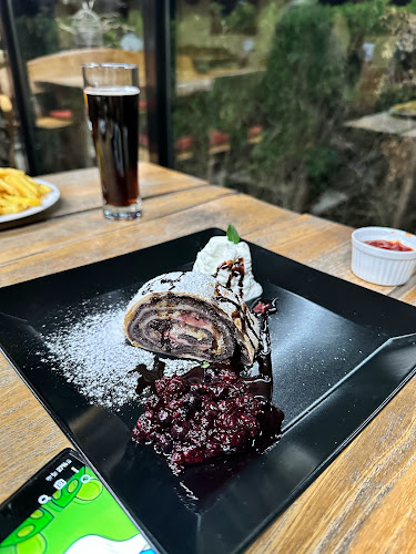 Motel Tribeč - Reštaurácia, predajňa syrov a vín