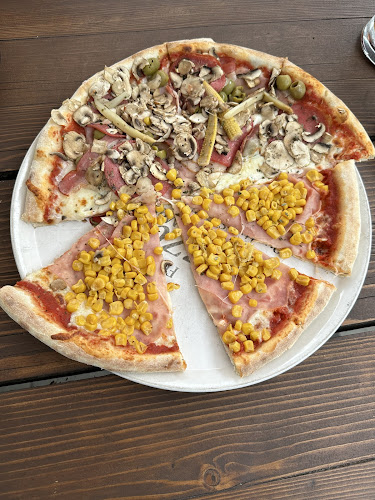 Opinii despre Patrik's PUB & Restaurant în Zlatovce - Gastronómia a pohostinstvo