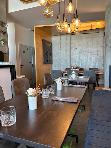 Sushi YA food atelier