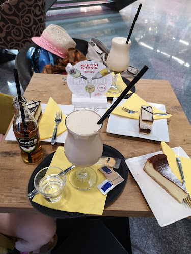 Comentarii opinii despre Trevis Café