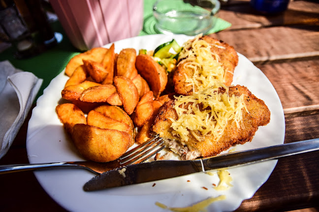 U KRIVÉHO POTOKA, hostinec